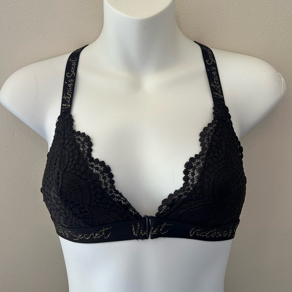 VICTORIA'S SECRET Black and Gold Lace Bralette!! 🖤 - Picture 2 of 3